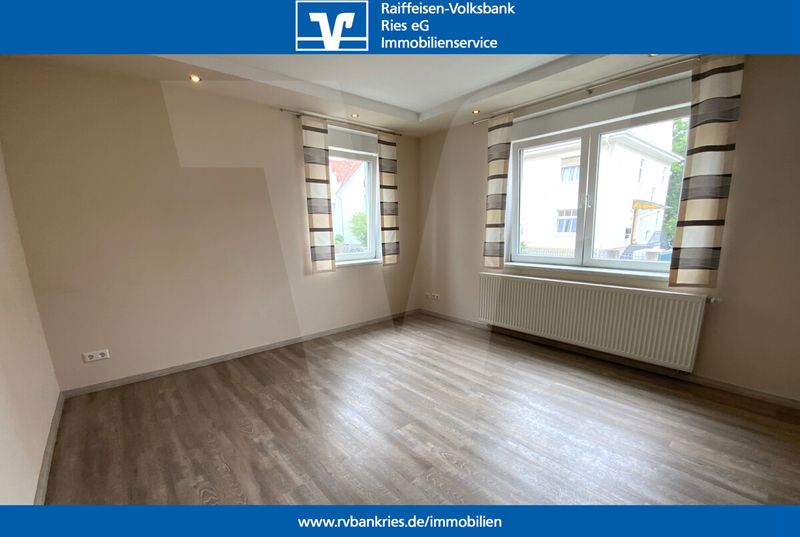 Direkt vor den Toren der Altstadt – kernsanierte 3,5-Zimmer-Wohnung in Nördlingen